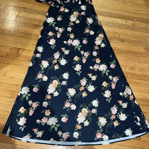 BHLDN x Anthropologie Leila Deep-V Flutter-Sleeve Satin A-Line Gown - Picture 11 of 17